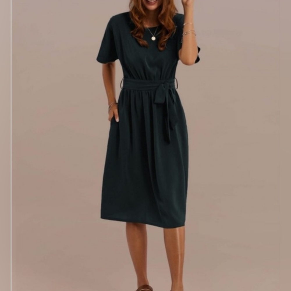 Elegant Teal Midi Dress